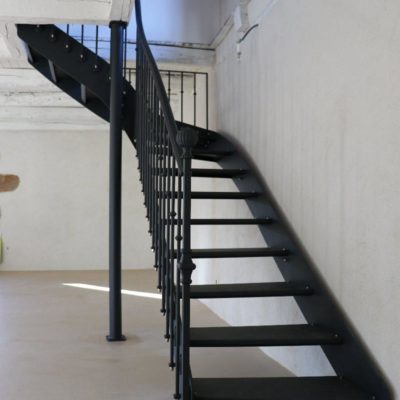 Escalier métallique - Thermolaqué